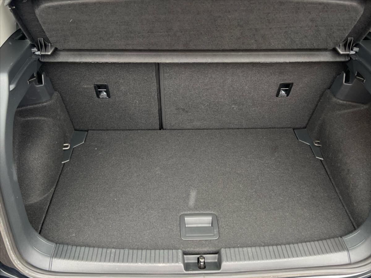 Volkswagen T-Cross Kombi 999,0 81 kw