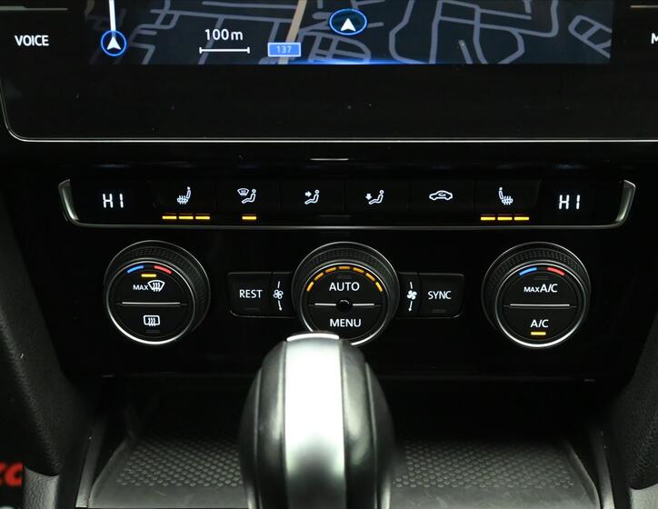 Volkswagen Passat 22