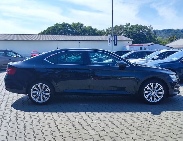 Škoda Superb 4