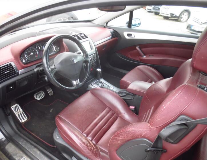 Peugeot 407 12