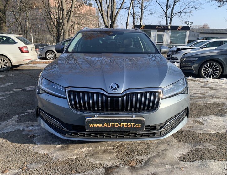 Škoda Superb Kombi 2,0 l 140 kw