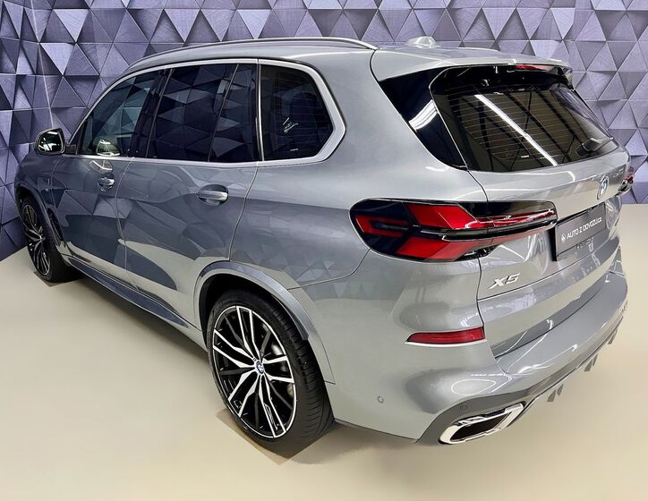BMW X5 5