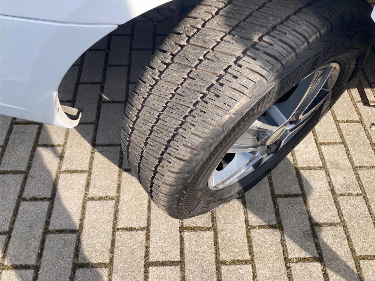 Ford Transit Custom Kombi 2,2 l 92 kw