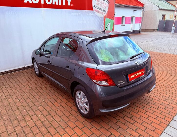 Peugeot 207 8