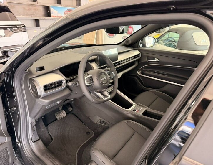 Jeep Avenger SUV / Terénní 1,2 l 81 kw