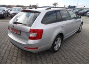 Škoda Octavia Kombi 1,6 l 77 kw