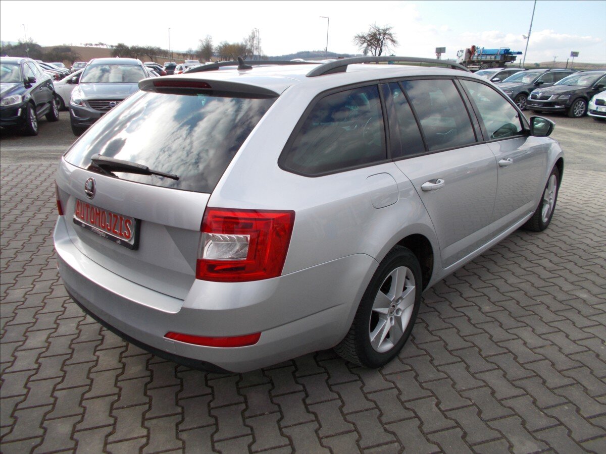 Škoda Octavia Kombi 1,6 l 77 kw