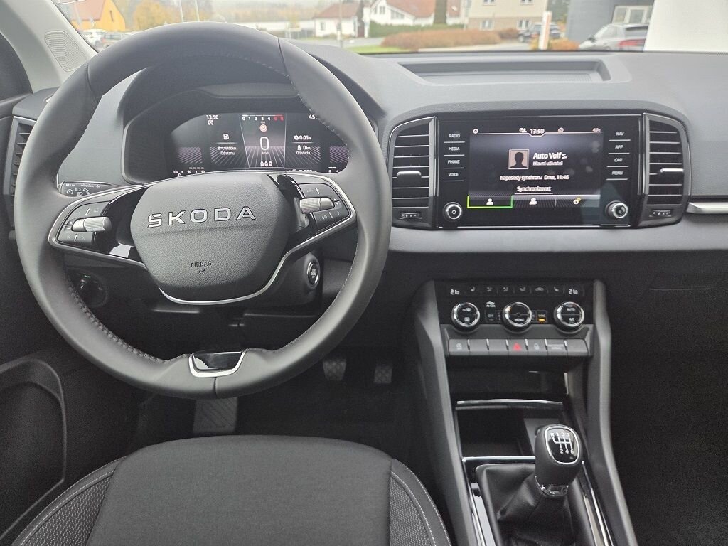 Škoda Karoq SUV 1,5 l 110 kw