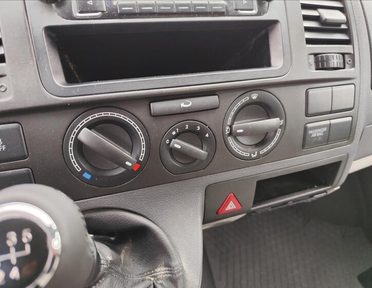 Volkswagen Transporter VAN-Minibus 2,0 l 84 kw