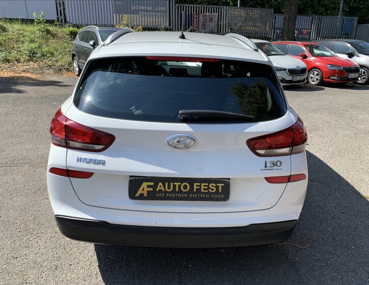 Hyundai i30 6