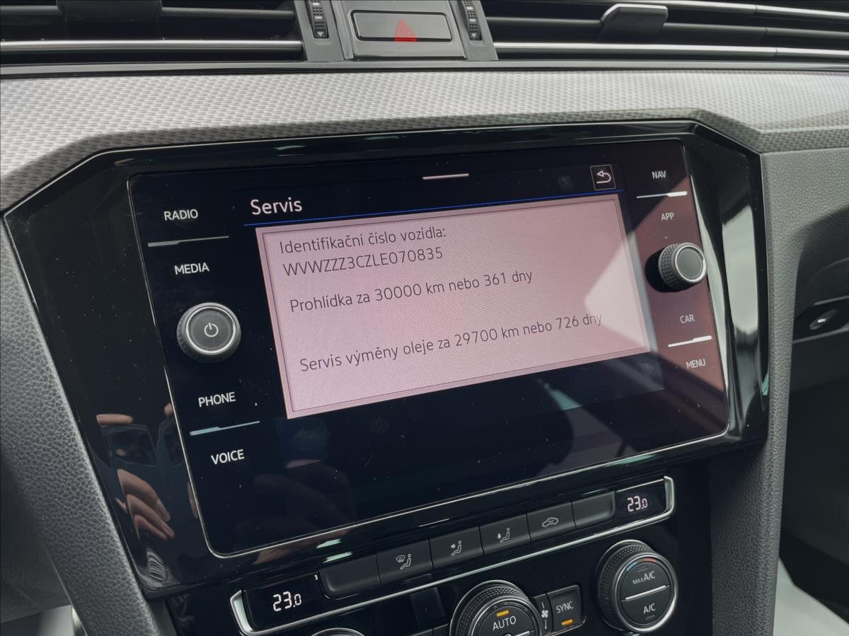 Volkswagen Passat Kombi 2,0 l 140 kw