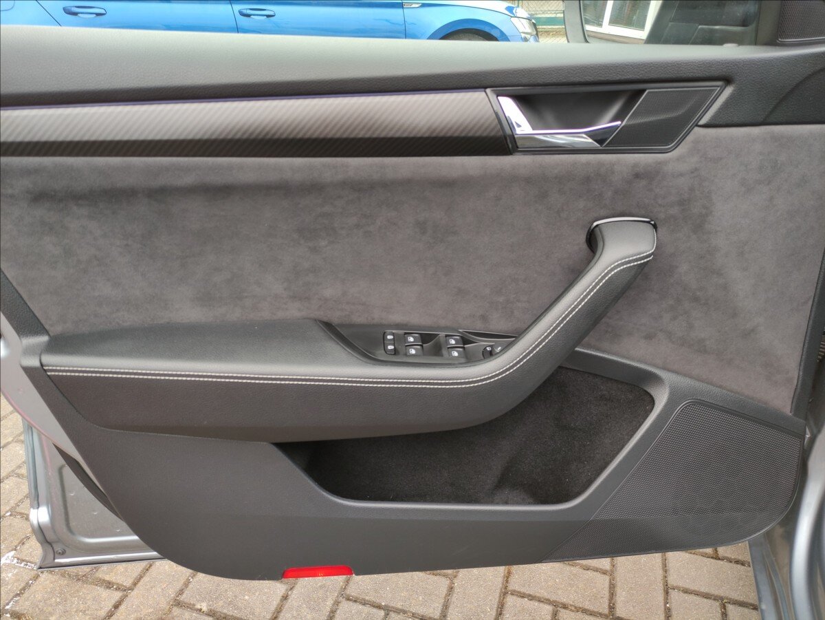 Škoda Superb Kombi 2,0 l 110 kw