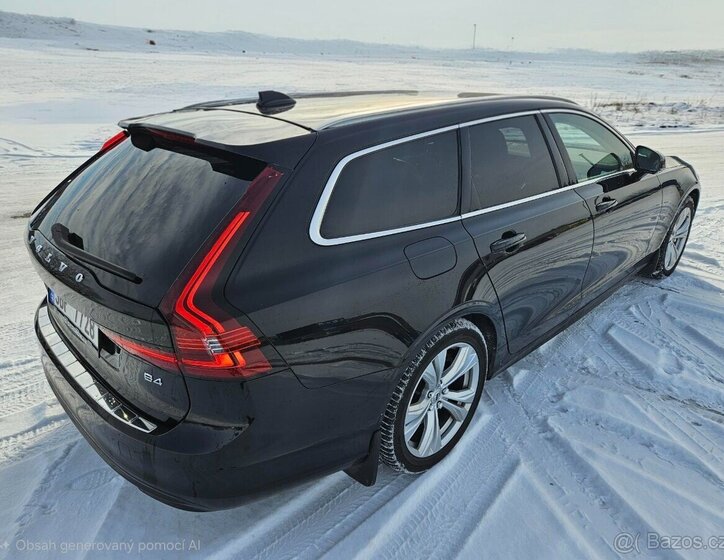Volvo V90 Kombi 2,0 l 145 kw