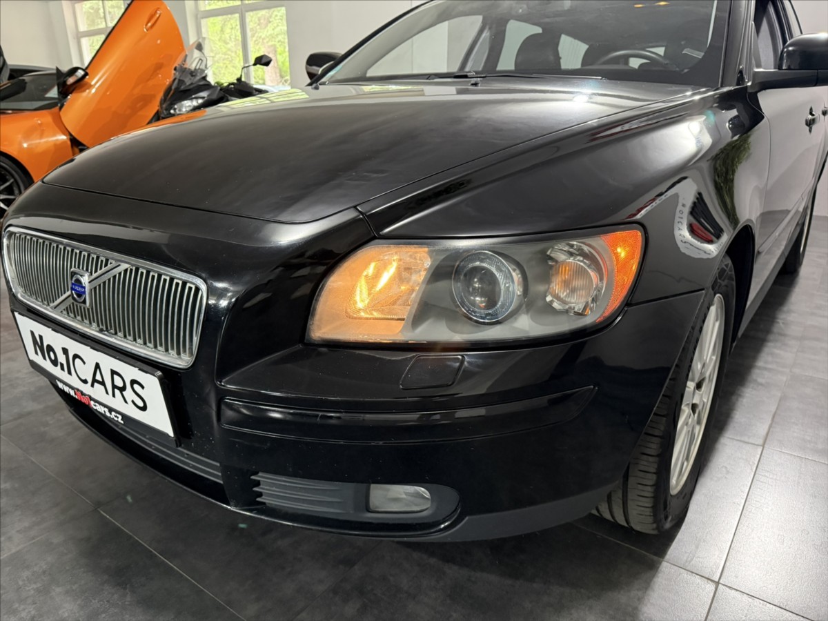 Volvo V50