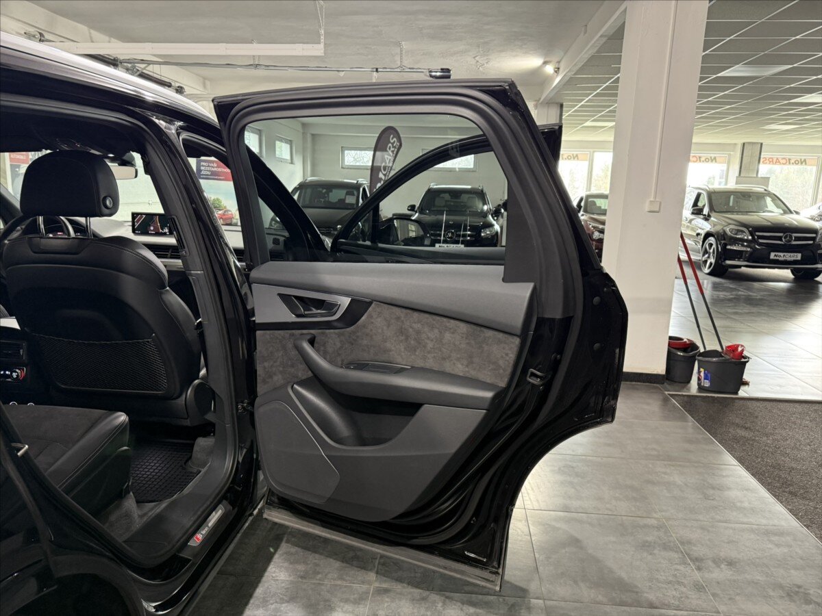 Audi Q7 SUV / Terénní 3,0 l 200 kw