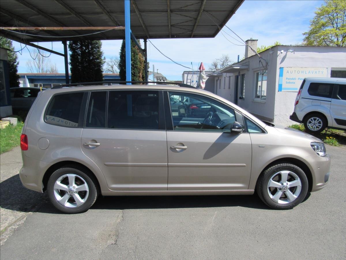 Volkswagen Touran Kombi 1,4 l 103 kw