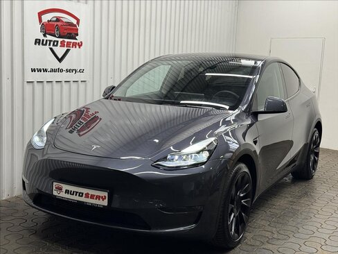 Tesla Model Y SUV / Terénní 0,0 378 kw