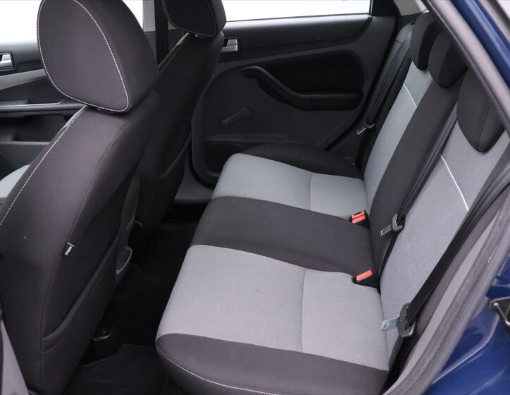 Ford Focus Hatchback 1,6 l 66 kw