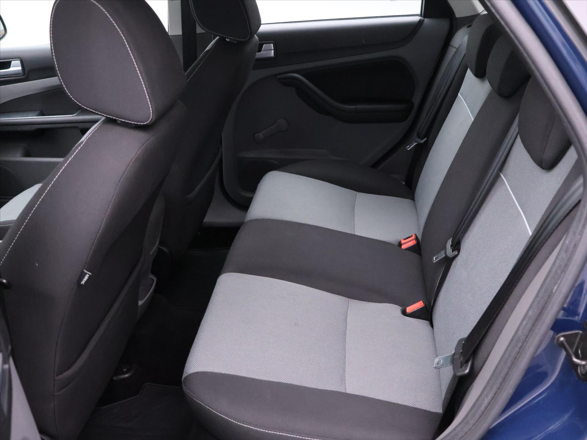 Ford Focus Hatchback 1,6 l 66 kw