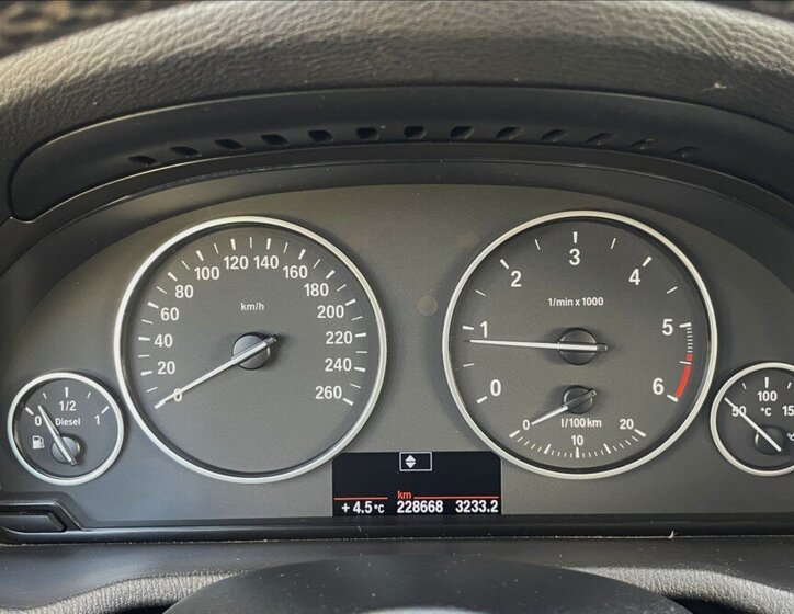 BMW X3 SUV 2,0 l 135 kw