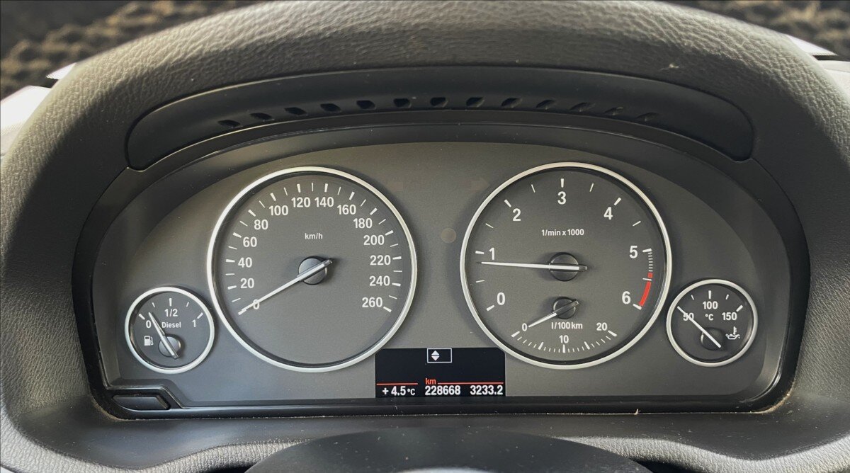 BMW X3 SUV 2,0 l 135 kw