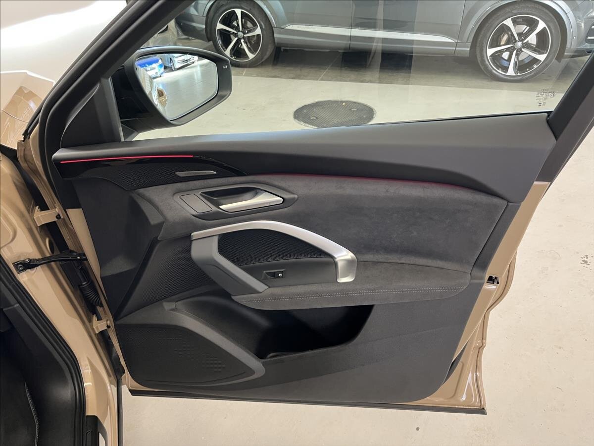 Audi Q5 SUV 2,0 l 150 kw