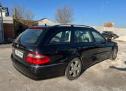 Mercedes-Benz Třídy E 8