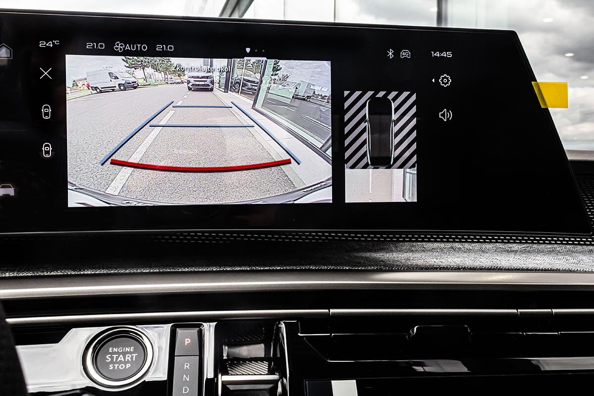 Peugeot 3008 SUV / Terénní 1,2 l 107 kw