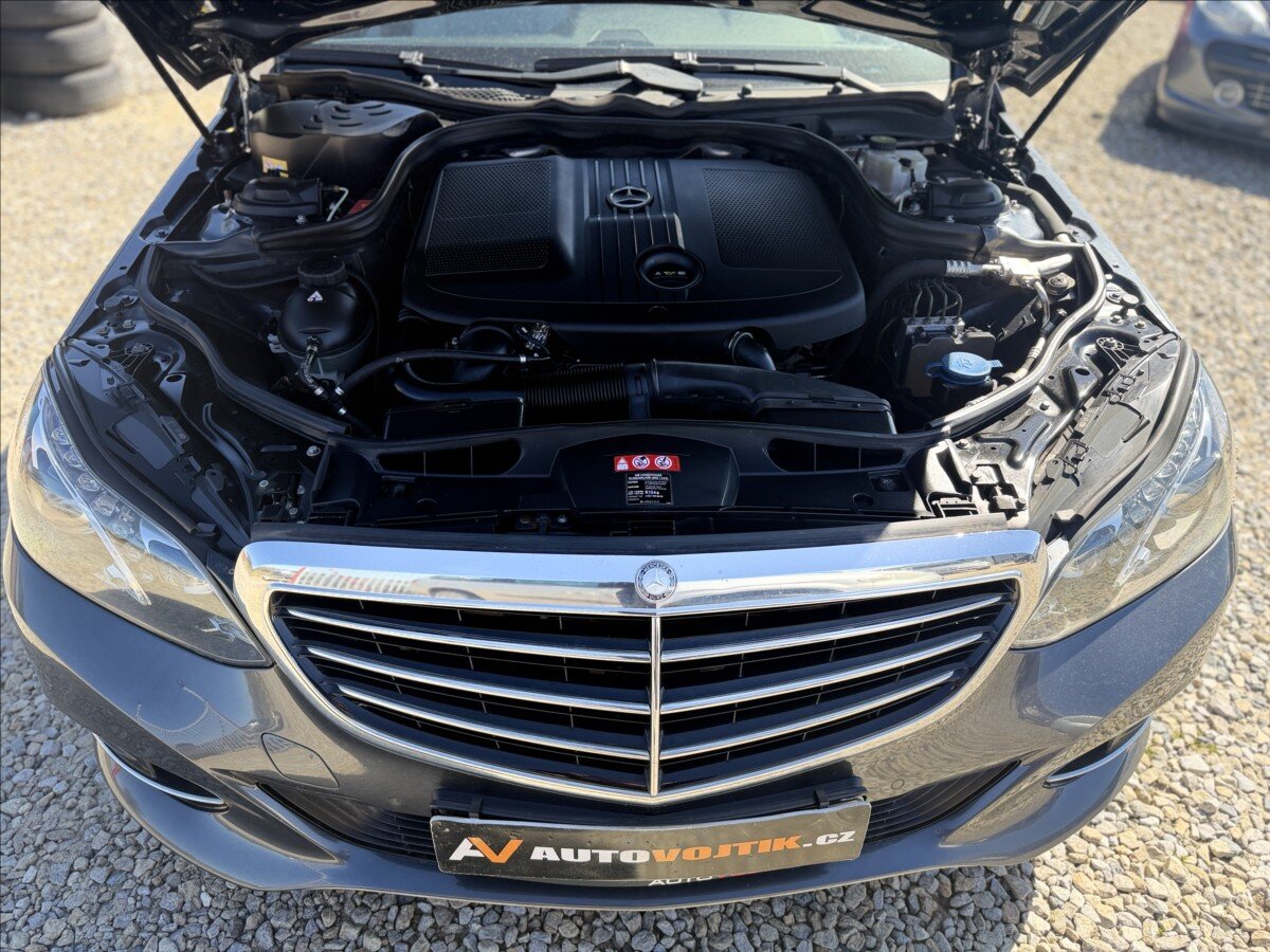 Mercedes-Benz Třídy E Kombi 2,1 l 150 kw