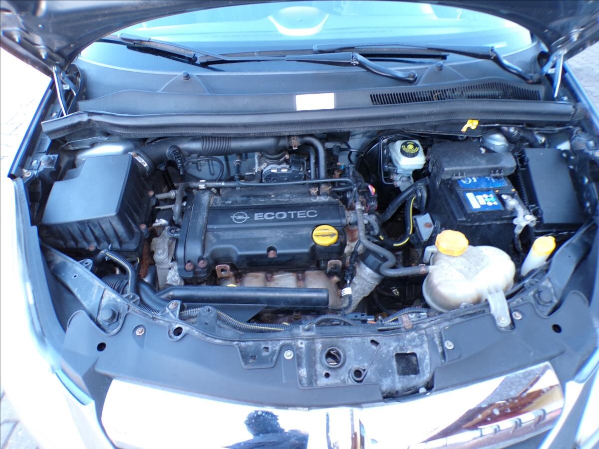 Opel Corsa Hatchback 1,2 l 59 kw