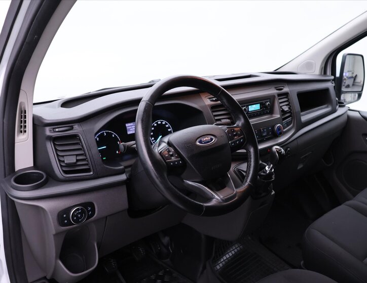 Ford Transit Custom 17