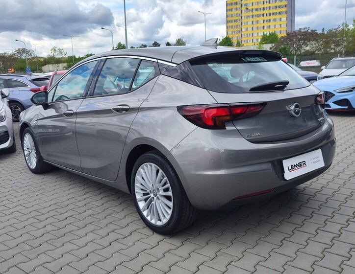 Opel Astra Hatchback 1,4 l 92 kw