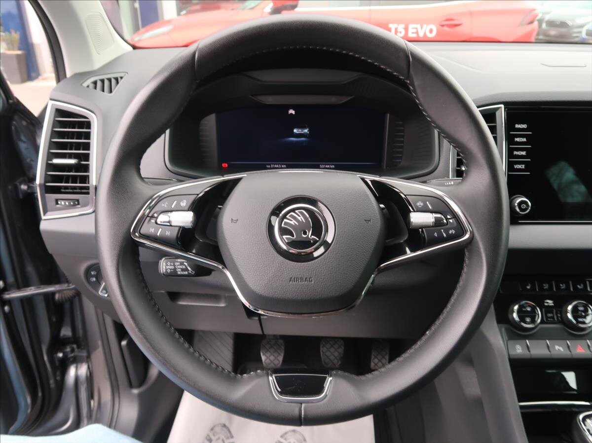 Škoda Karoq SUV / Terénní 2,0 l 85 kw