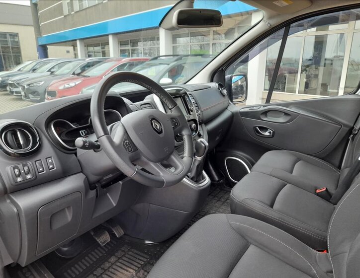 Renault Trafic MPV 2,0 l 107 kw