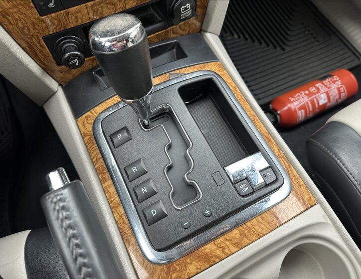 Jeep Grand Cherokee 18