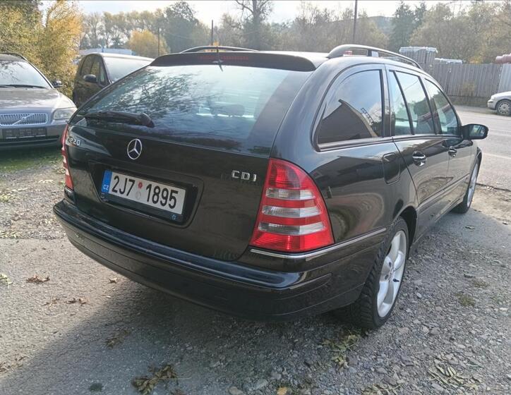 Mercedes-Benz Třídy C 10