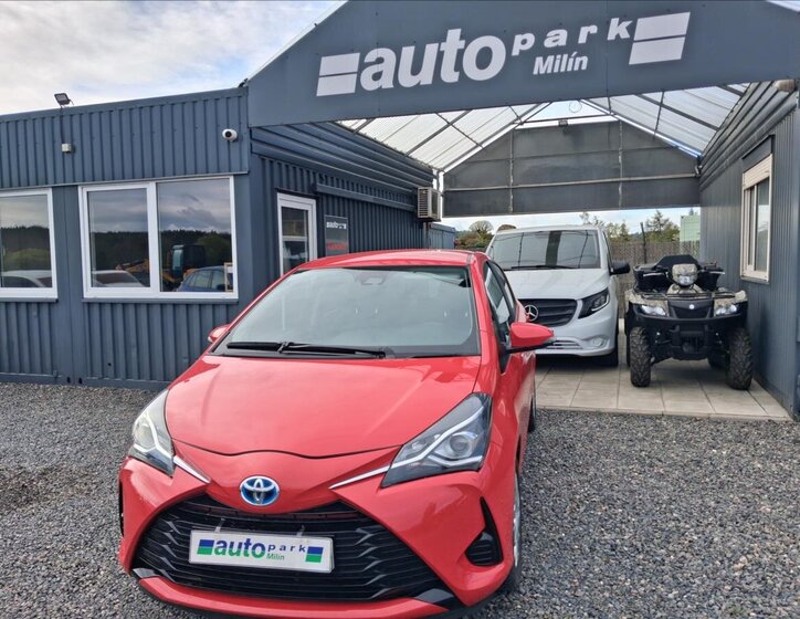 Toyota Yaris Kombi 1,5 l 54 kw