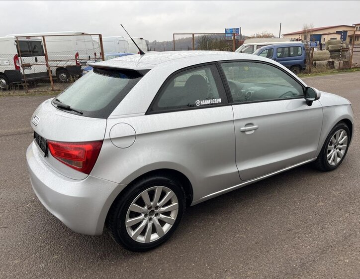 Audi A1 5