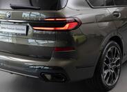BMW X7 9