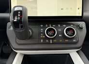 Land Rover Defender SUV / Terénní 3,0 l 147 kw