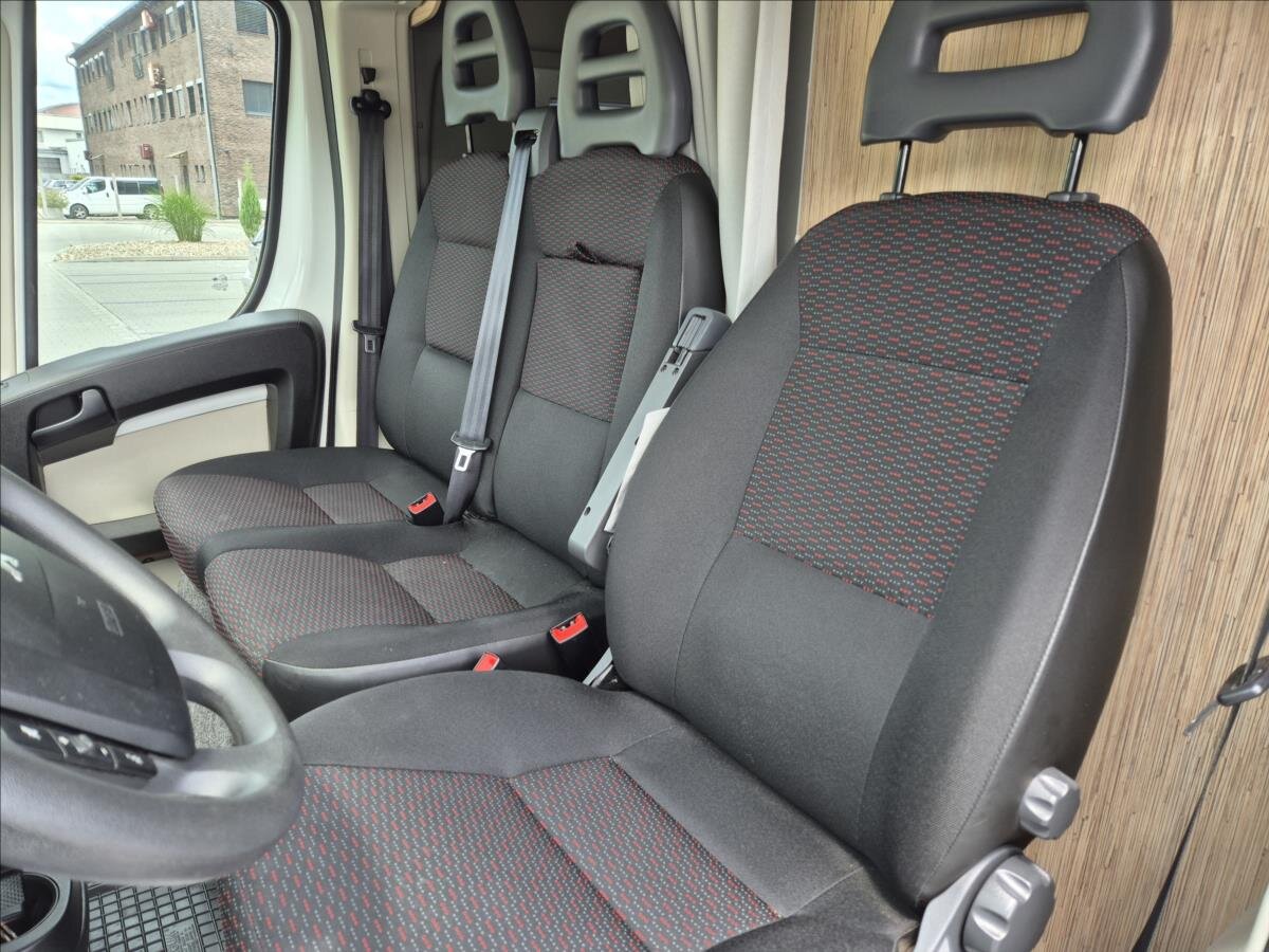 Peugeot Ostatní Ostatní 2,0 l 120 kw