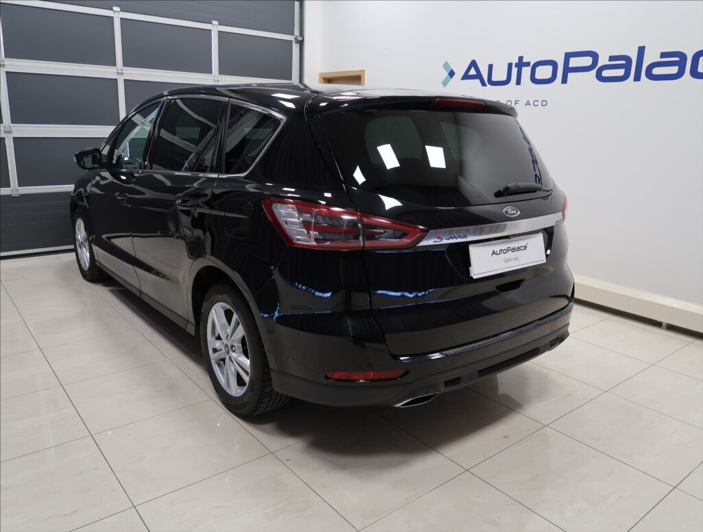 Ford S-MAX MPV 2,0 l 140 kw