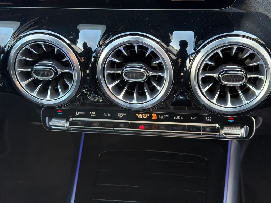 Mercedes-Benz EQA SUV / Terénní 0,0 140 kw