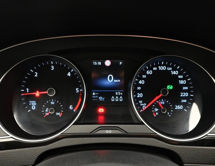 Volkswagen Passat Kombi 2,0 l 110 kw