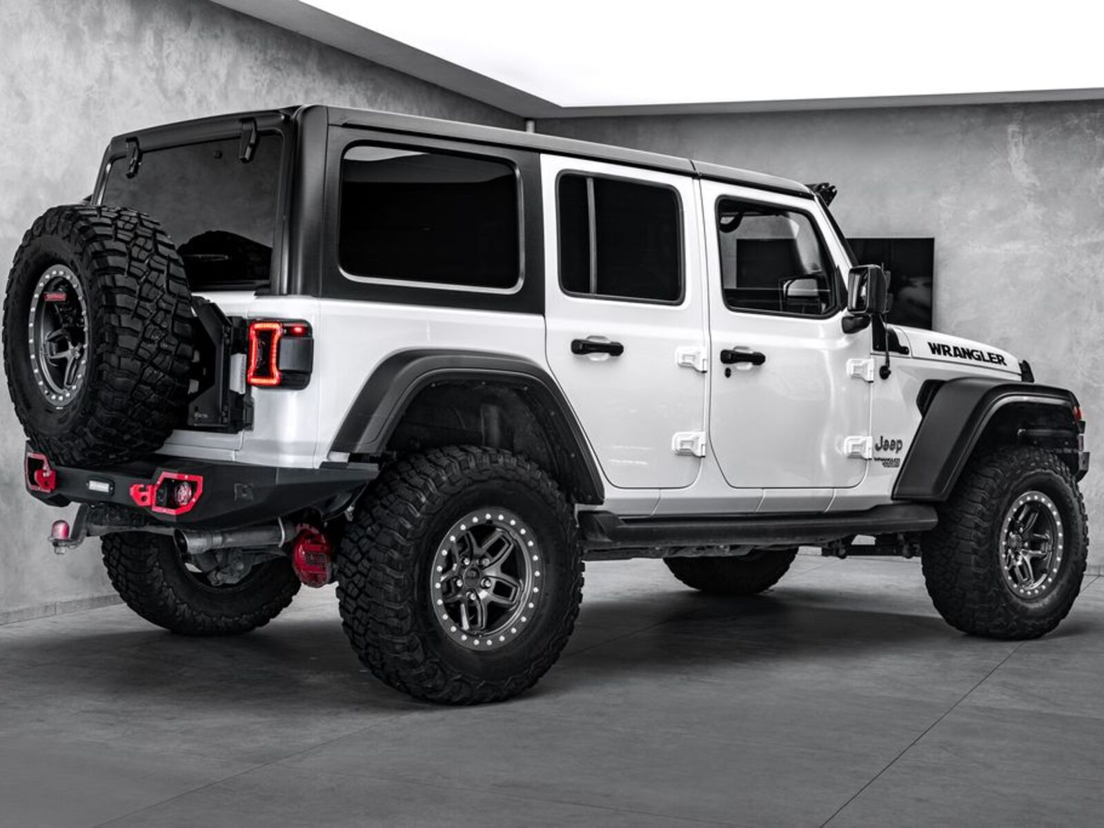 Jeep Wrangler 5