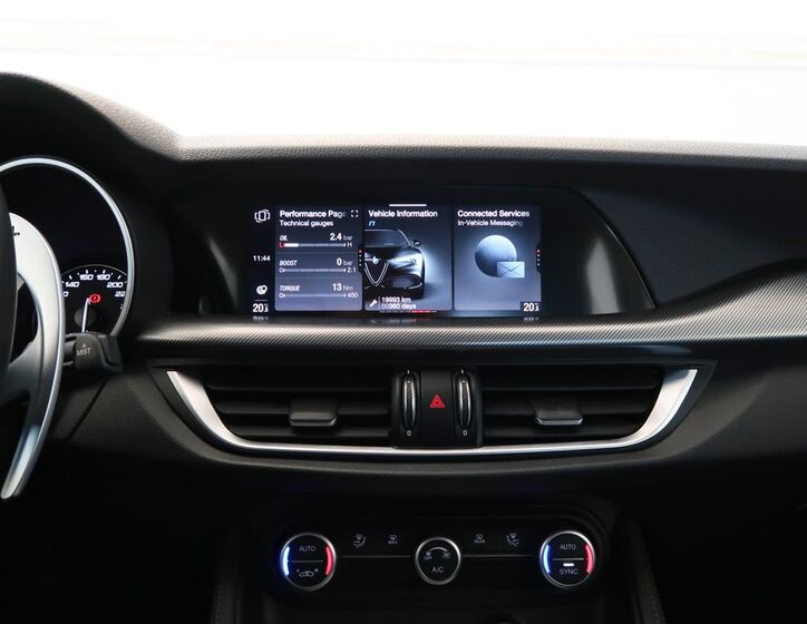 Alfa Romeo Stelvio 30