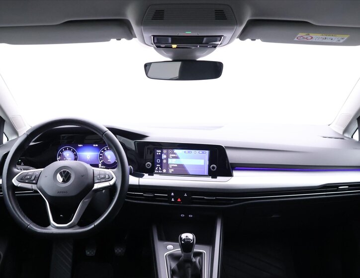 Volkswagen Golf Kombi 1,5 l 96 kw