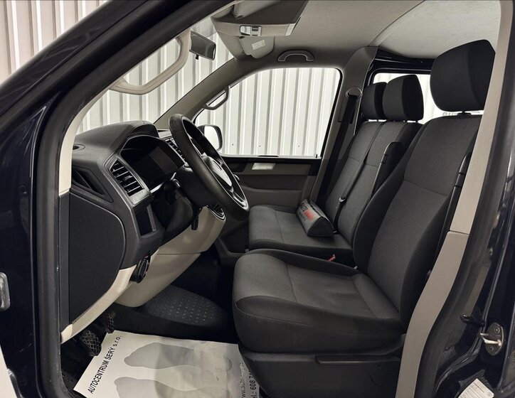 Volkswagen Transporter 24