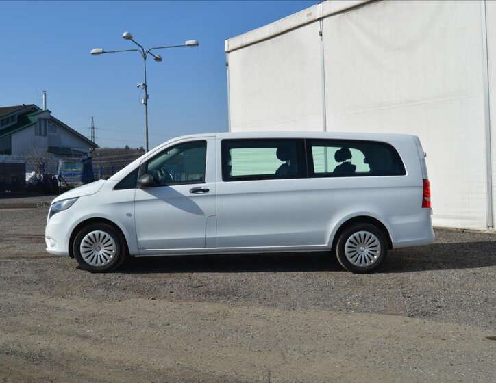 Mercedes-Benz Vito Kombi 2,1 l 140 kw
