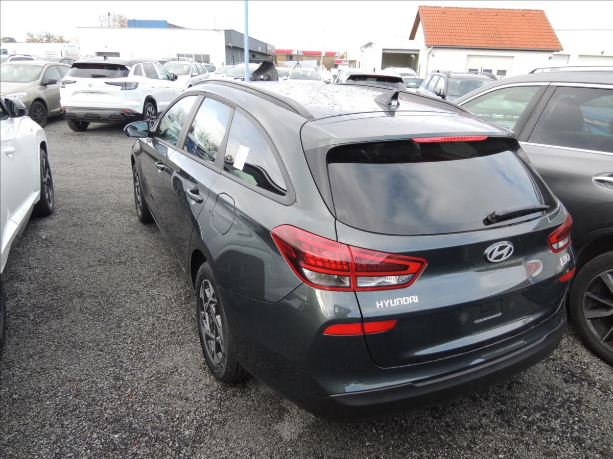 Hyundai i30 Kombi 1,5 l 70 kw